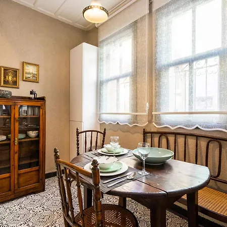 Tatil Evi Nice Apartment In Renovated Historic Building Near Golden Horn *